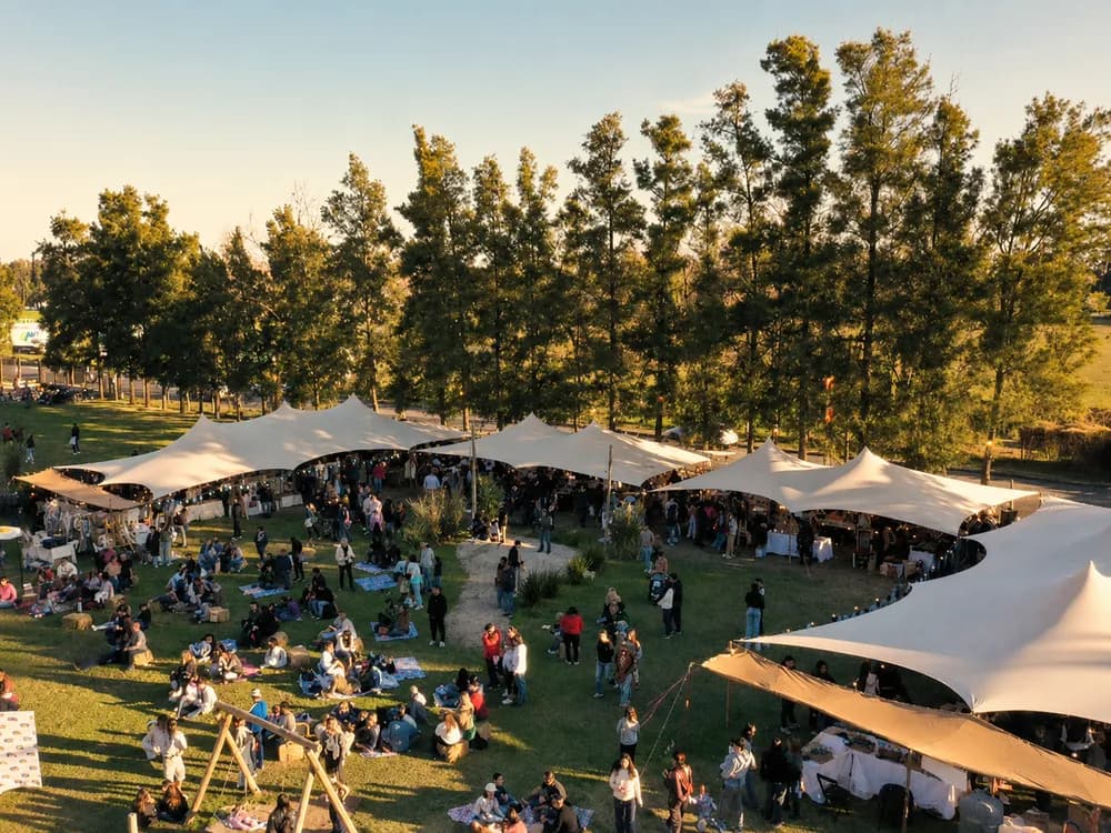 Grand Market Open — vista aérea del evento