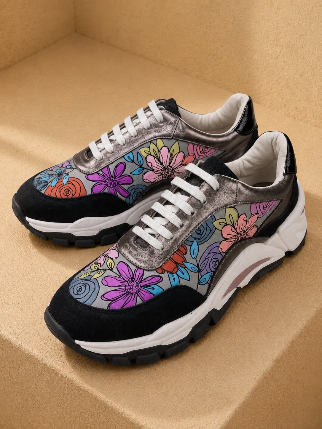 Zapatillas de autor - cuero, pintado a mano