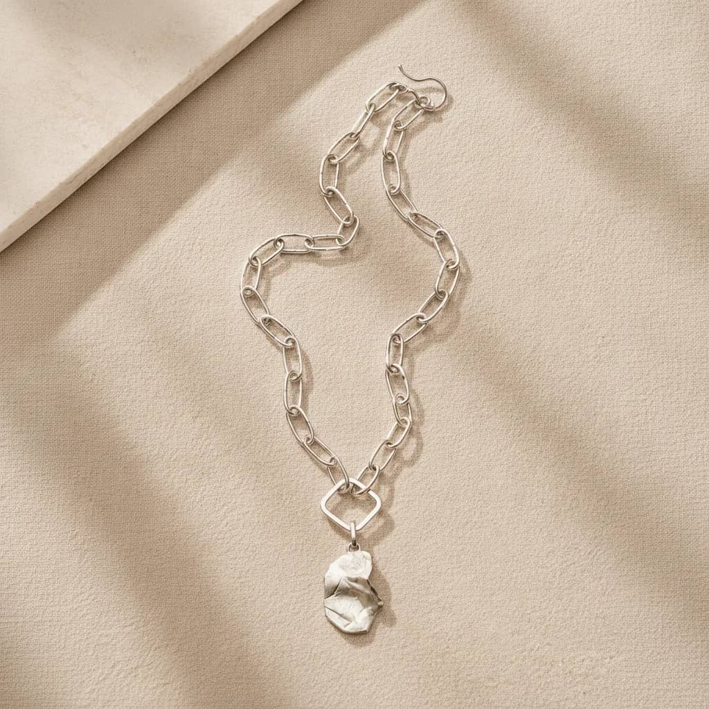 Cadena con medalla